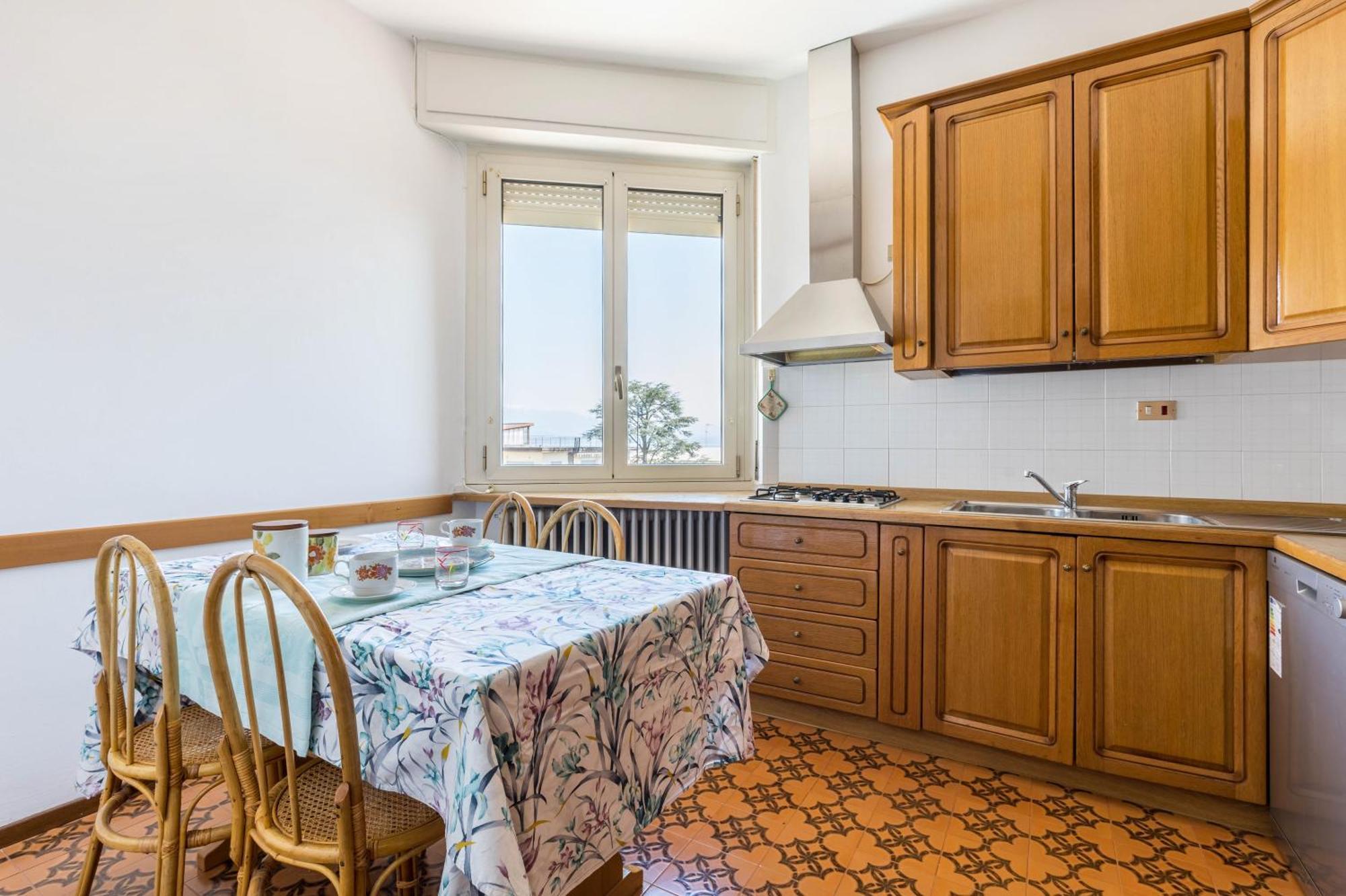 Lake Apartment Desenzano Desenzano del Garda Eksteriør bilde